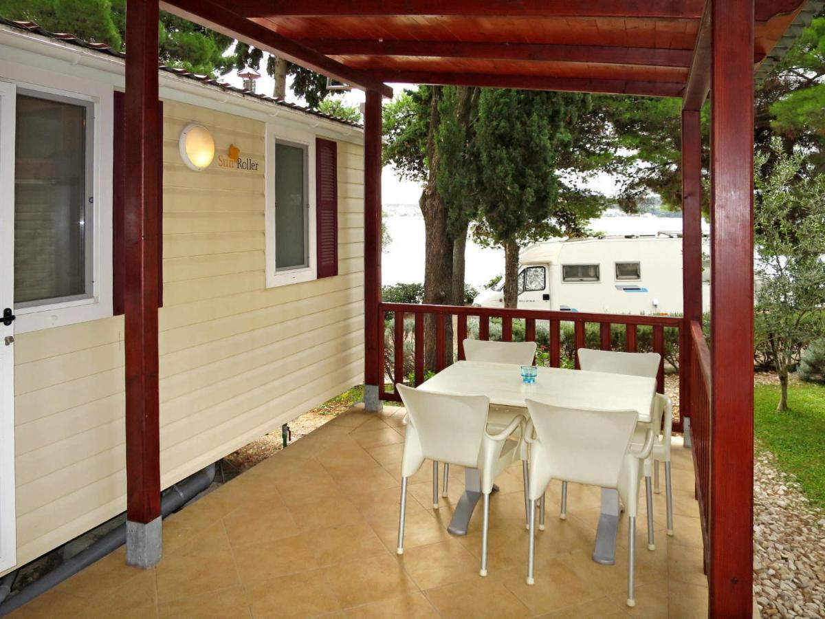 Holiday Home Camp Rozac - Tgr215 Trogir Buitenkant foto